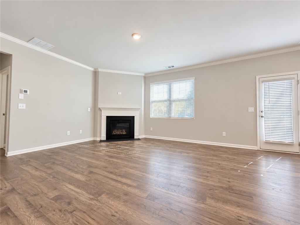 6716 Scarlet Oak Way, Flowery Branch, GA 30542