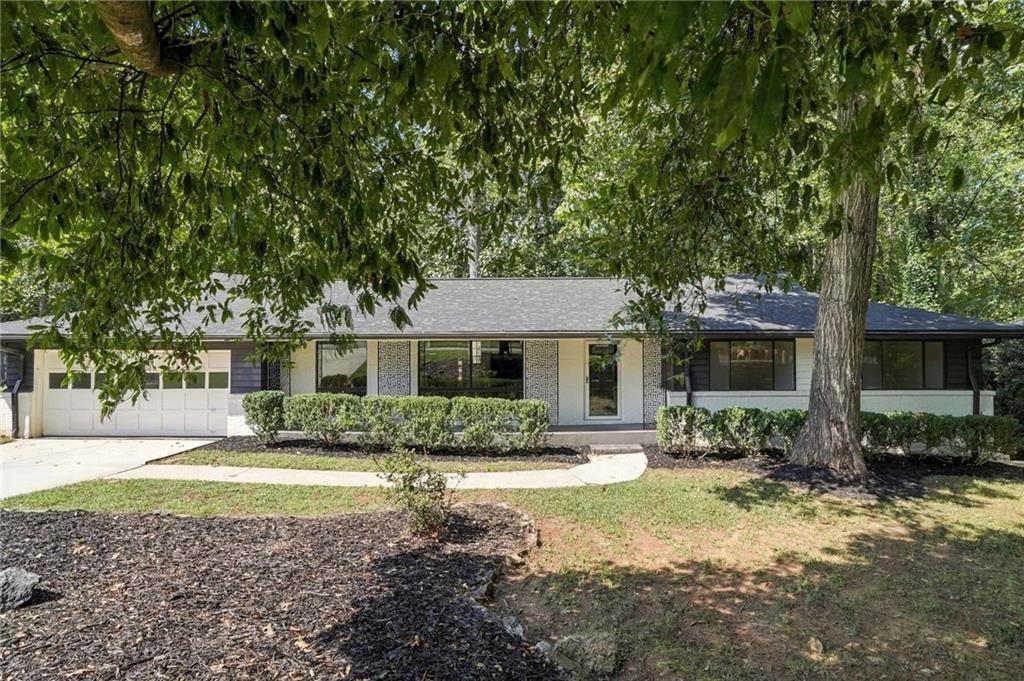2636 Whiteleigh Ct., Atlanta, GA 30345