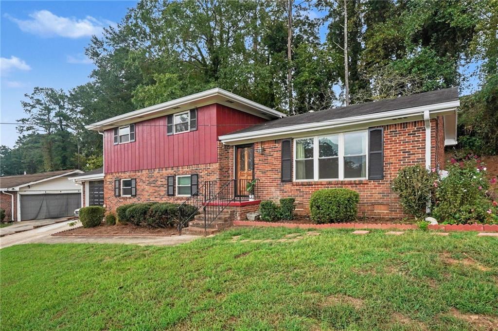 2959 Edna Ln., Decatur, GA 30032