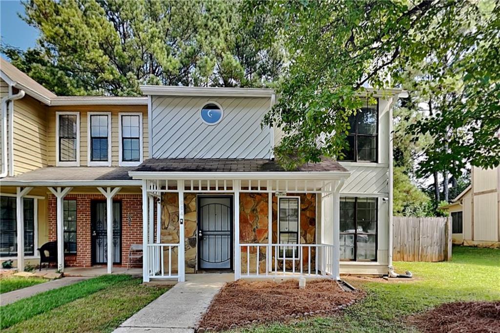 804 Heritage Oaks Dr., Stone Mountain, GA 30088