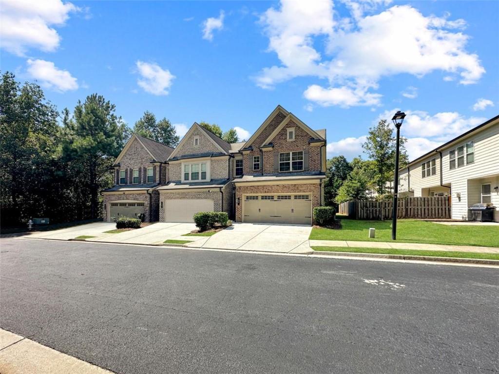 30 Holdings Dr., Lawrenceville, GA 30044