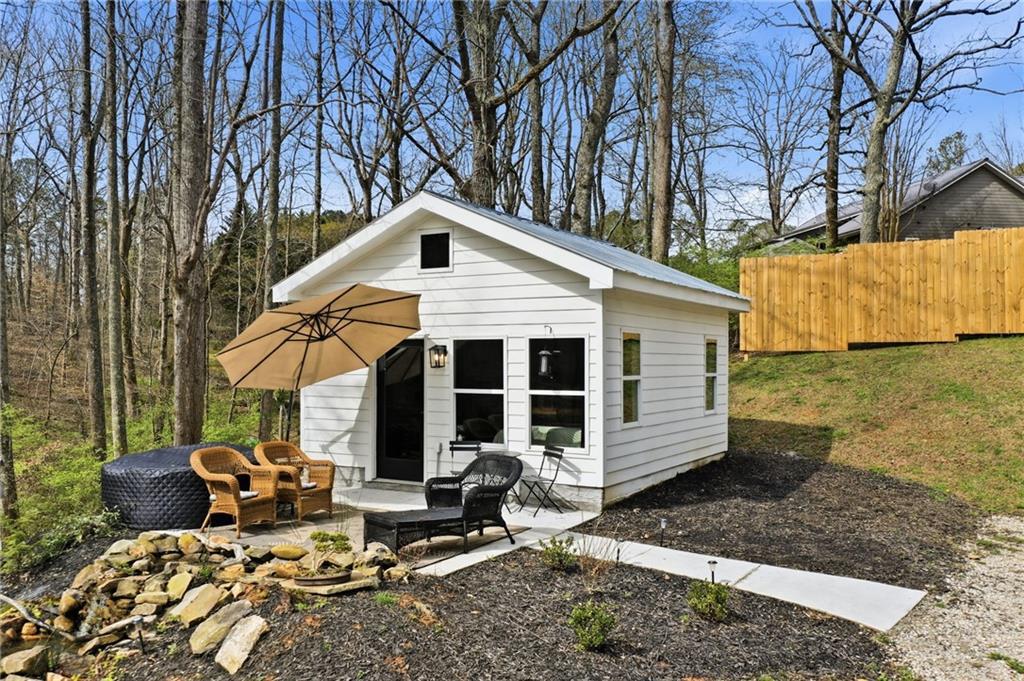 710 Lumber Company Rd., Talking Rock, GA 30175