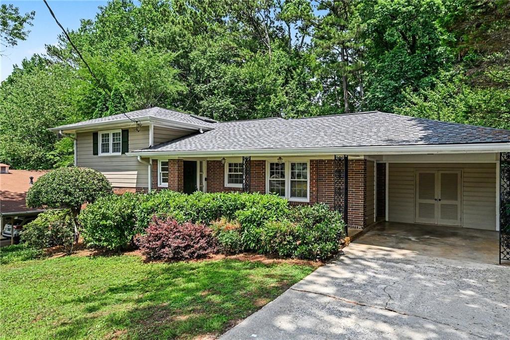 2632 Laurel Ridge Dr., Decatur, GA 30033