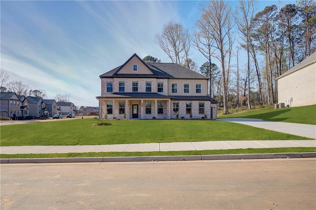 621 Continental Dr., Mcdonough, GA 30253