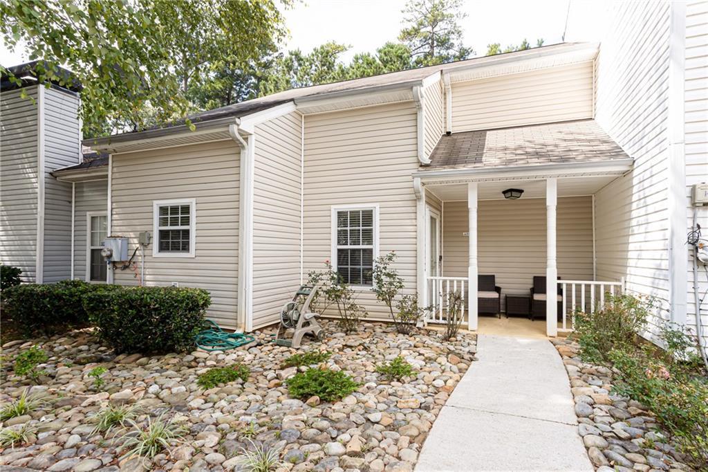 6551 Wellington Chase Ct., Lithonia, GA 30058