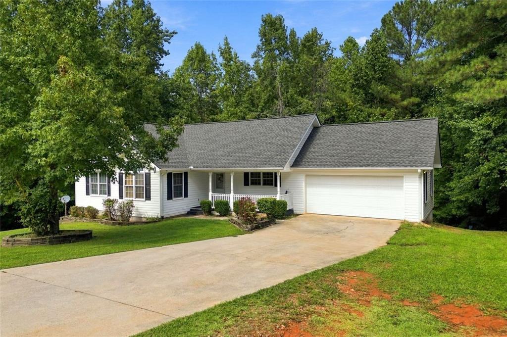 84 Barker Trail Rd., Cleveland, GA 30528