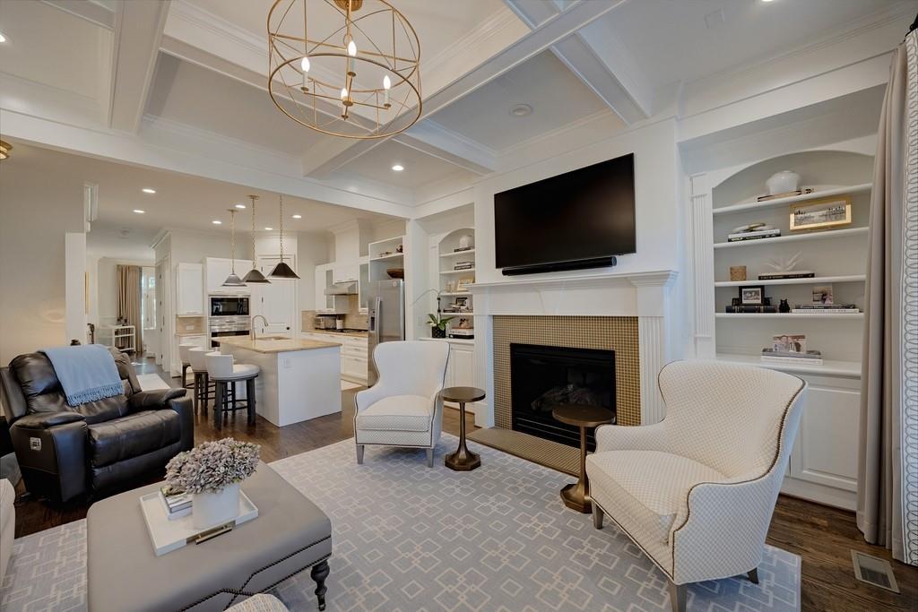 3574 Roswell Rd., Atlanta, GA 30305