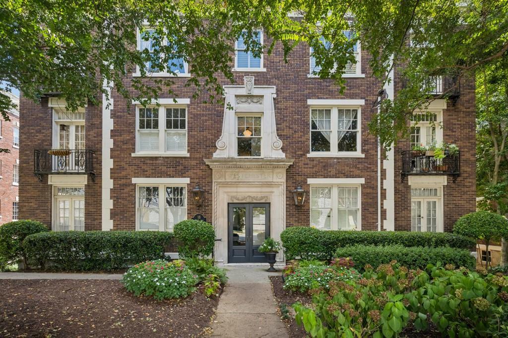 18 Collier Rd. #10, Atlanta, GA 30309