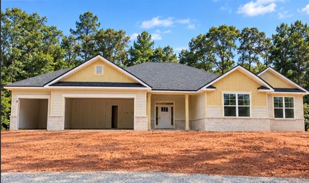 383 Blackberry Ct., Pendergrass, GA 30567