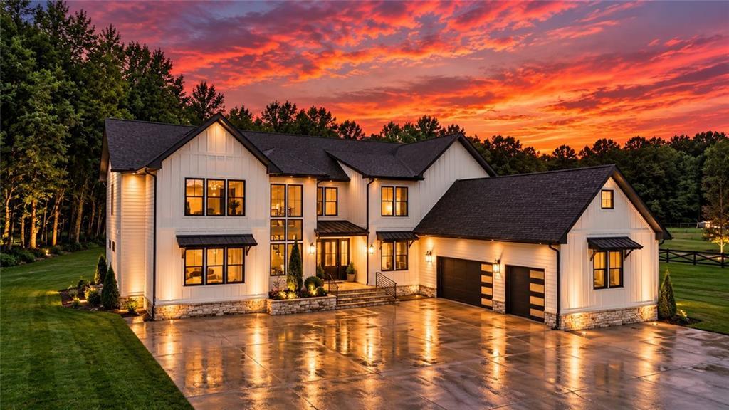 1604 Greendale Rd., Covington, GA 30014