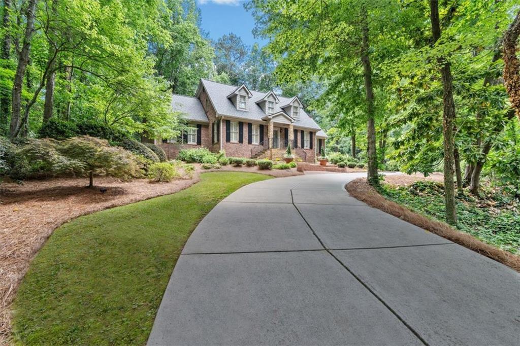 682 Austin Dr., Smyrna, GA 30082