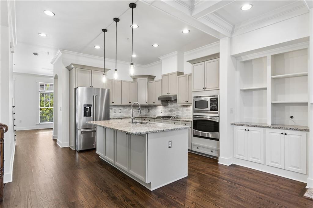 1014 River Vista Dr., Atlanta, GA 30339