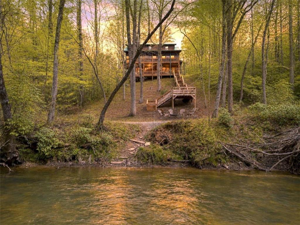 40 Graham Ct., Ellijay, GA 30540