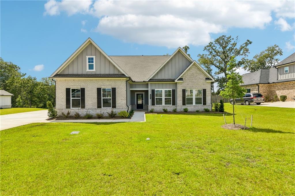 321 Apalachee Way, Bonaire, GA 31005