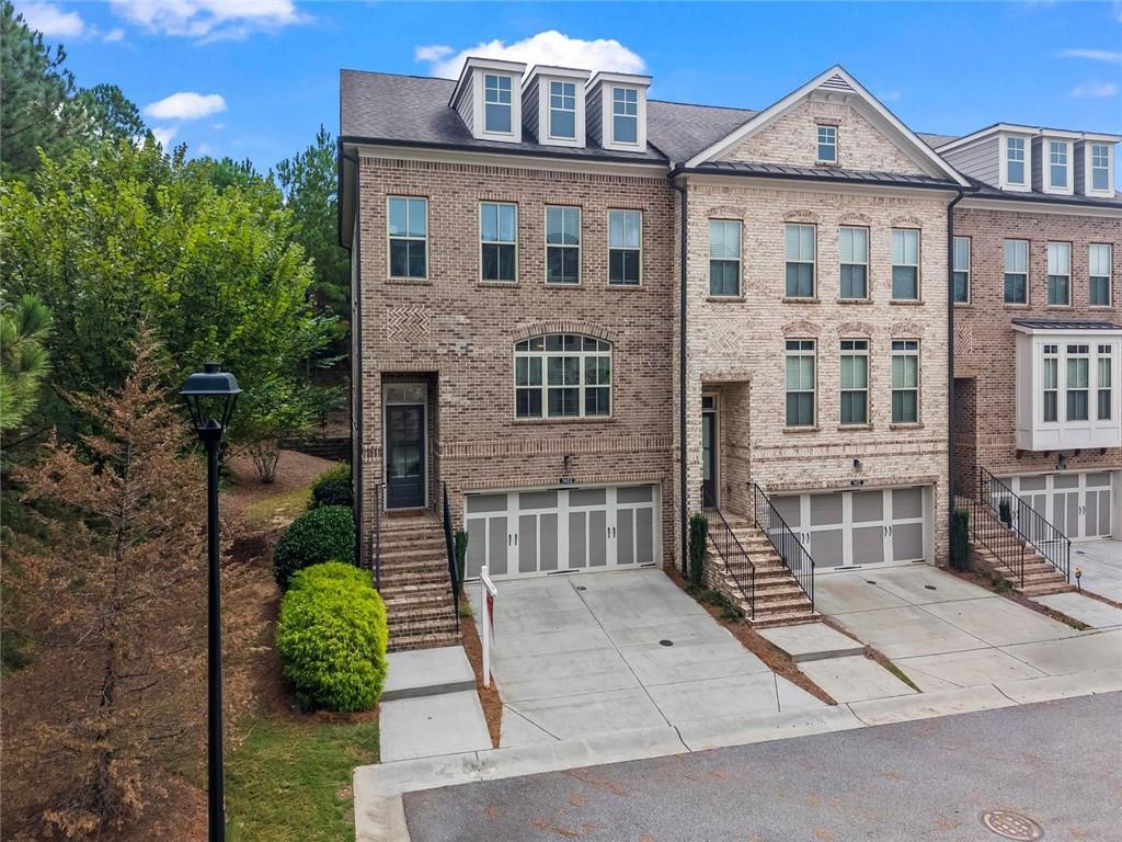 1402 Wisteria Wall Dr., Suwanee, GA 30024