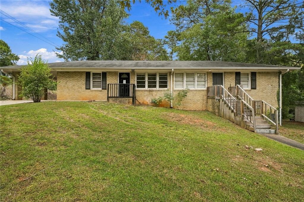 4374 Lincoln Jones Rd., Ellenwood, GA 30294
