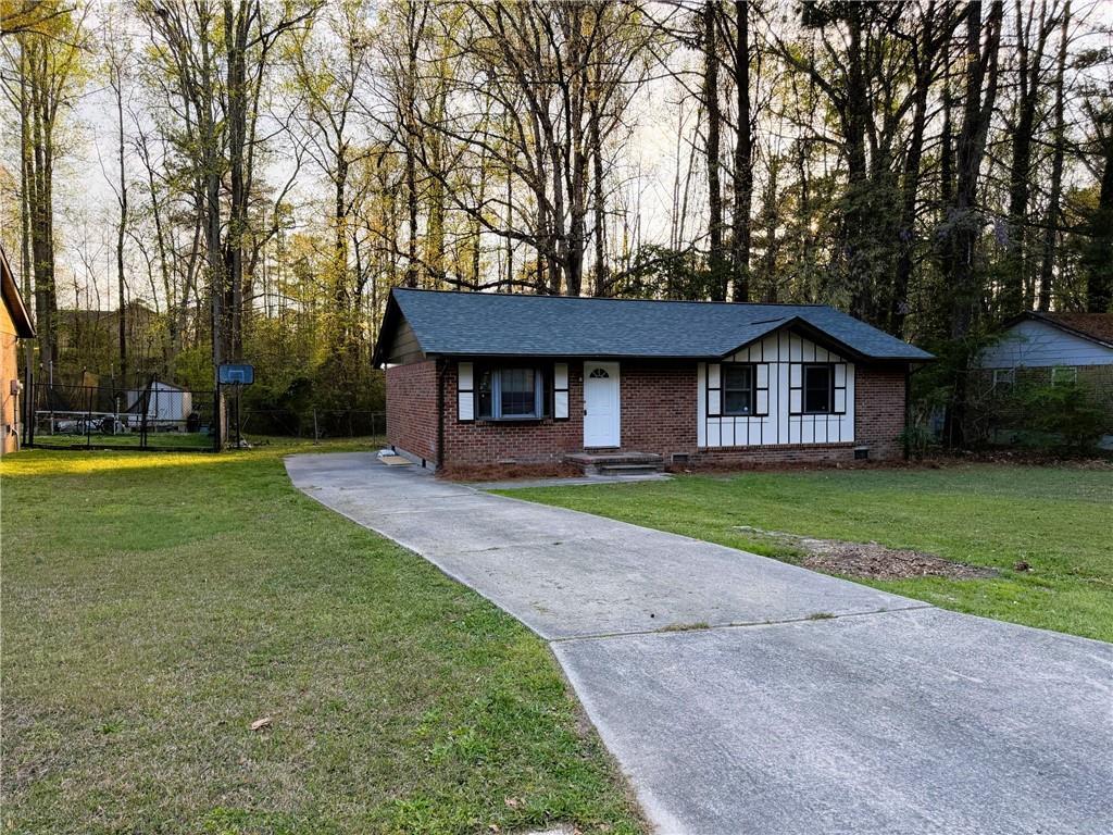 1345 Labelle St., Jonesboro, GA 30238