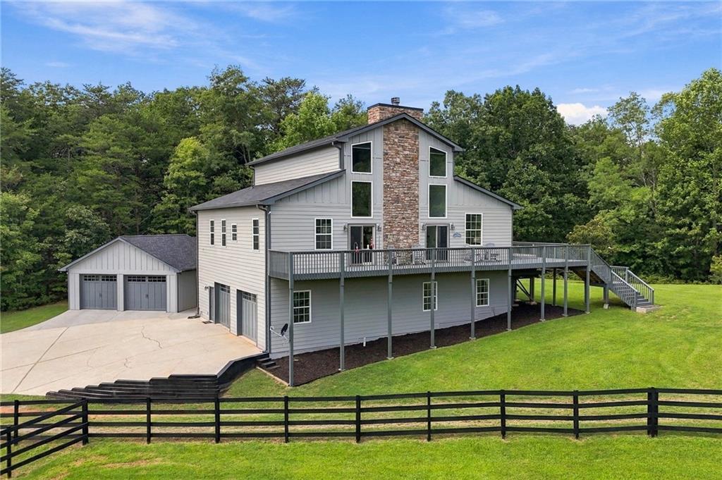 279 Seven Springs Rd., Talking Rock, GA 30175