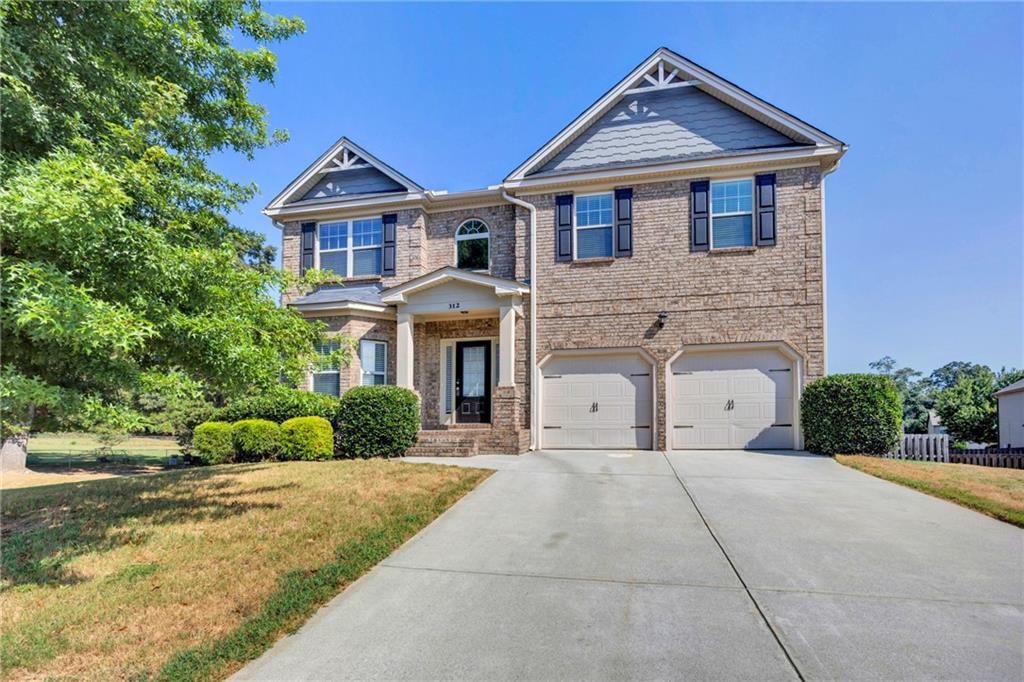 312 Tates Ct., Loganville, GA 30052