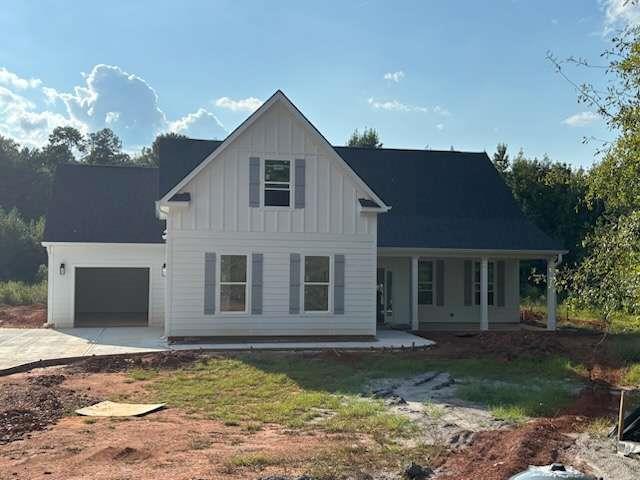 75 Oak Rd., Locust Grove, GA 30248