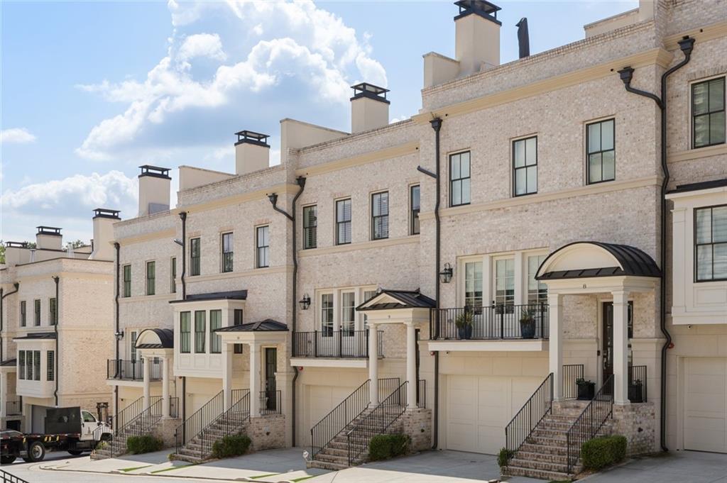 3715 Peachtree Rd. #9, Atlanta, GA 30319