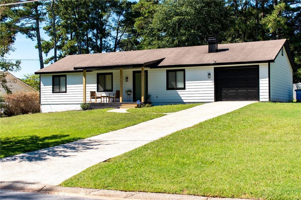 1077 Sawgrass Ct., Lilburn, GA 30047