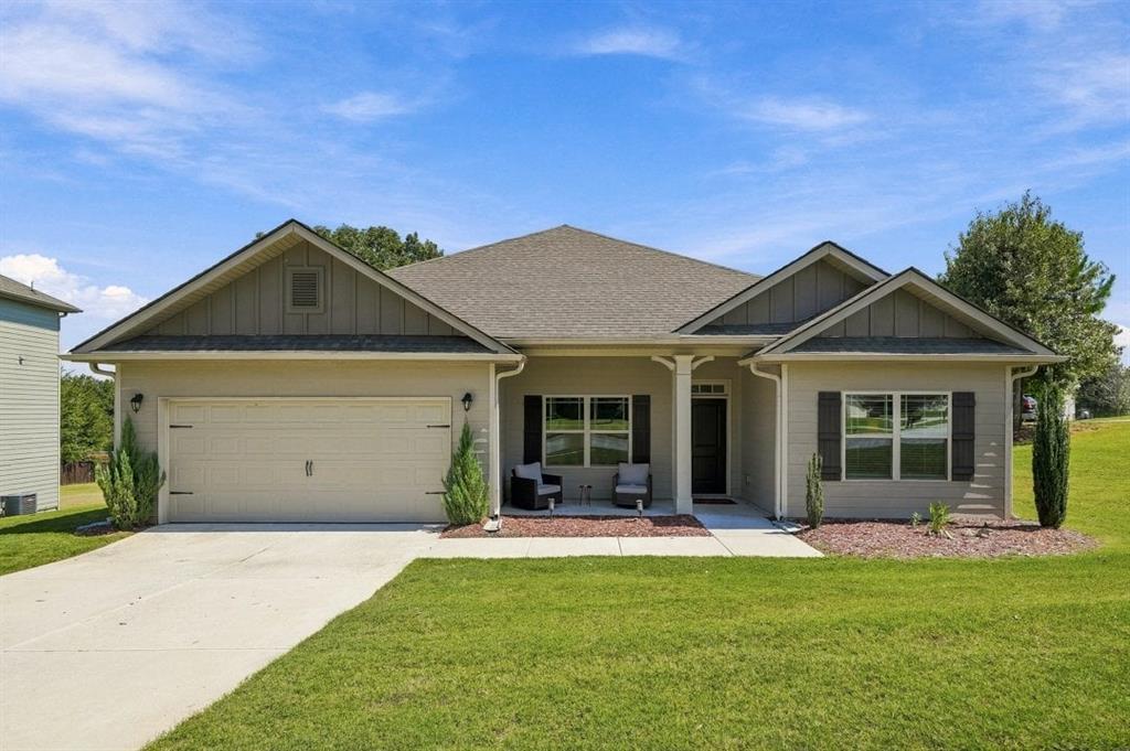 296 N Brooks Village Dr., Pendergrass, GA 30567