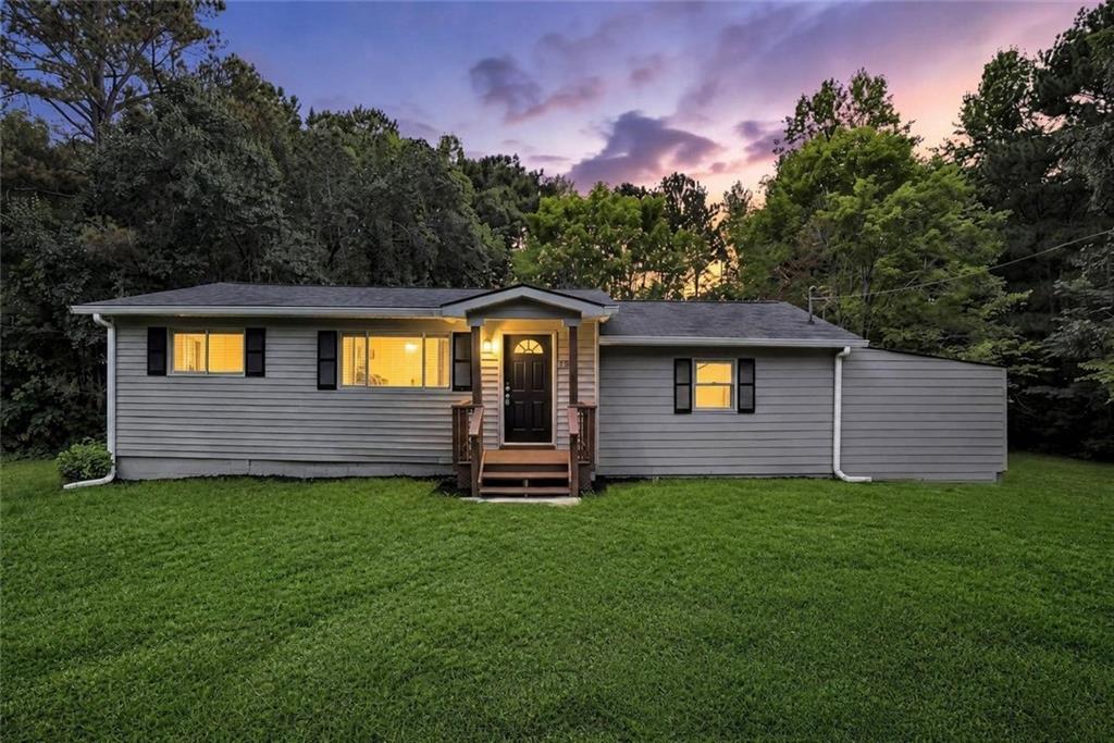 2396 Scoggins Rd., Dallas, GA 30157