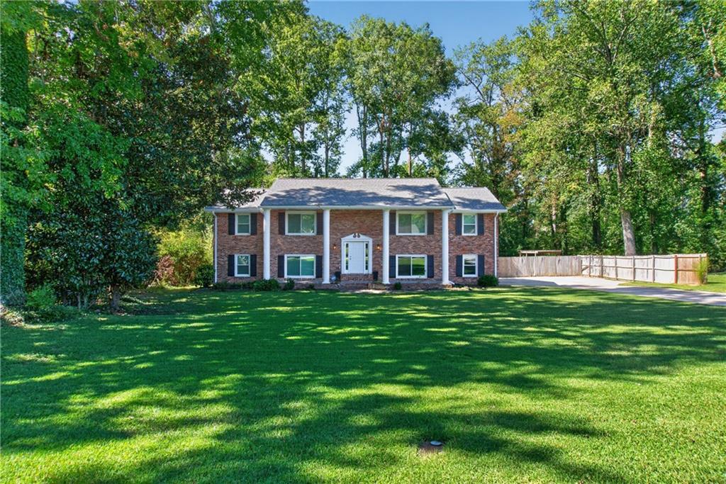 869 April Dr., Conyers, GA 30094