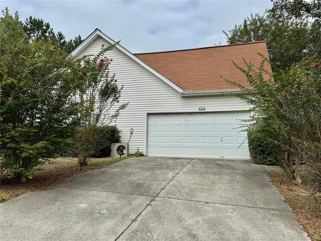 1431 Log Cabin Ln., Lawrenceville, GA 30045