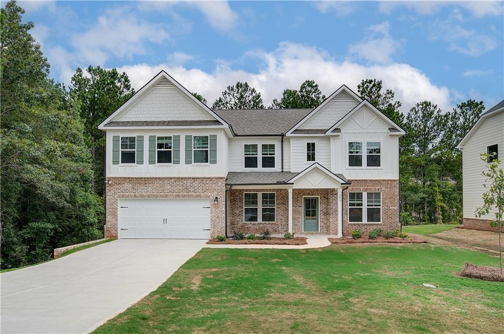 255 Linford Dr., Locust Grove, GA 30248