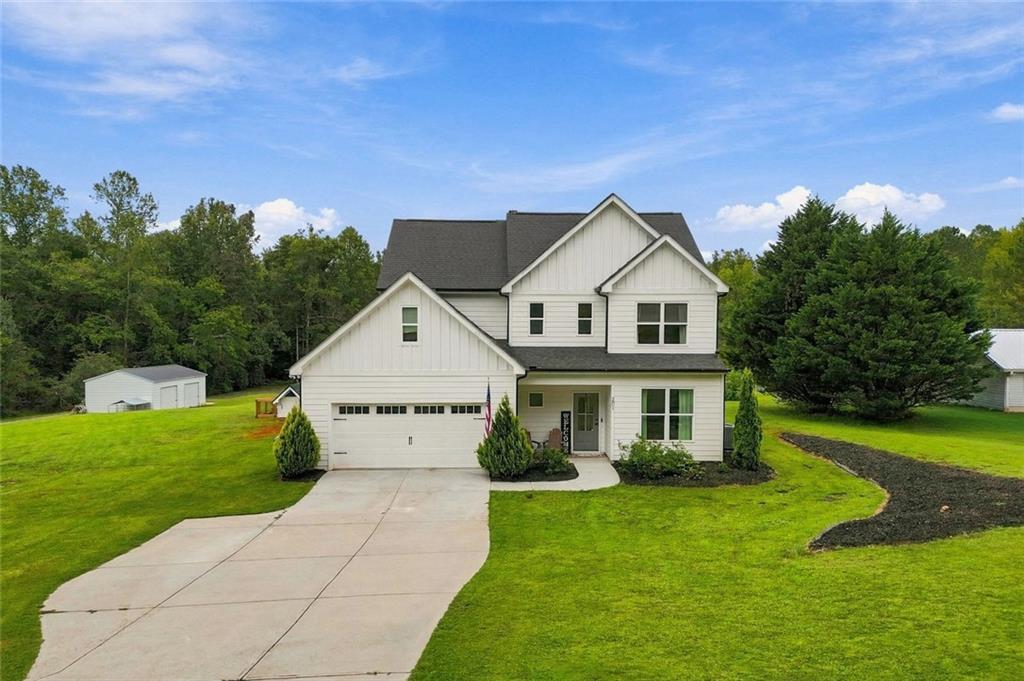 201 Strickland Dr., Dawsonville, GA 30534