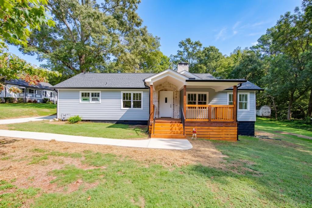 1057 Ferndale St., Stone Mountain, GA 30083