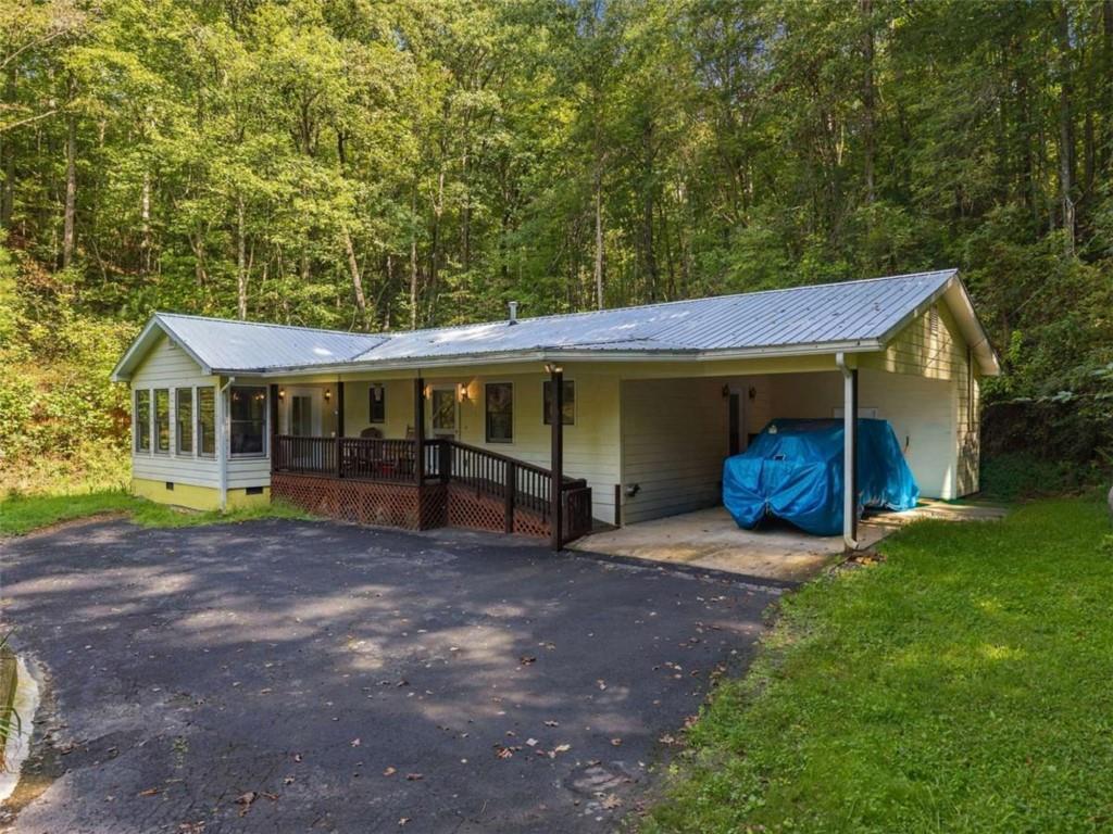 250 Mccollum Rd., Ellijay, GA 30540