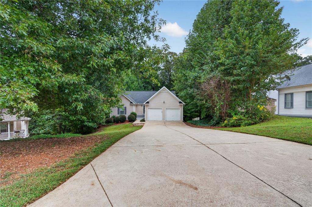 17 Mitchell Dr., Hiram, GA 30141