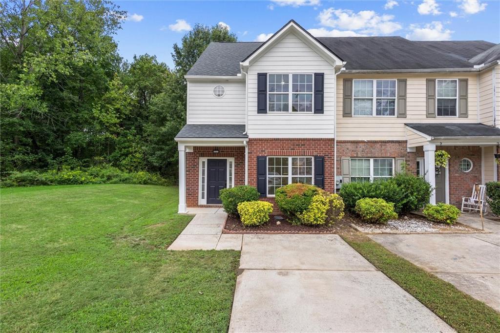 268 Brookview Dr., Riverdale, GA 30274