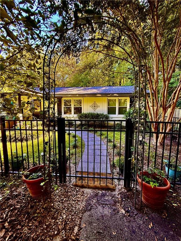 511 Allen Dr., Lawrenceville, GA 30043