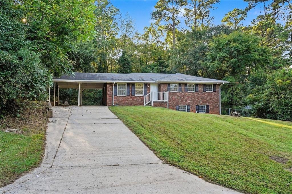 4077 Rockey Valley Dr., Conley, GA 30288