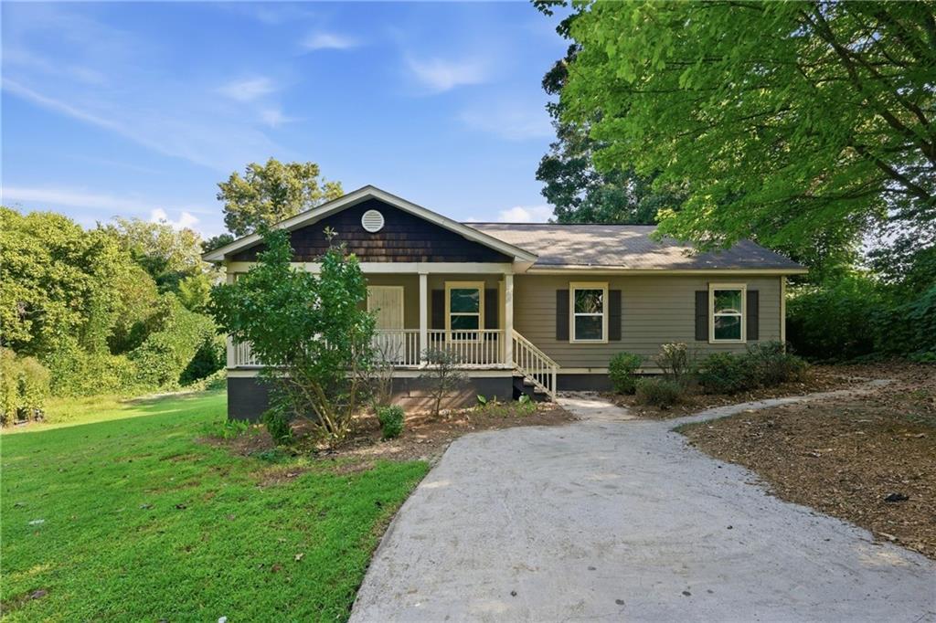 1668 Oak Knoll Cir., Atlanta, GA 30315