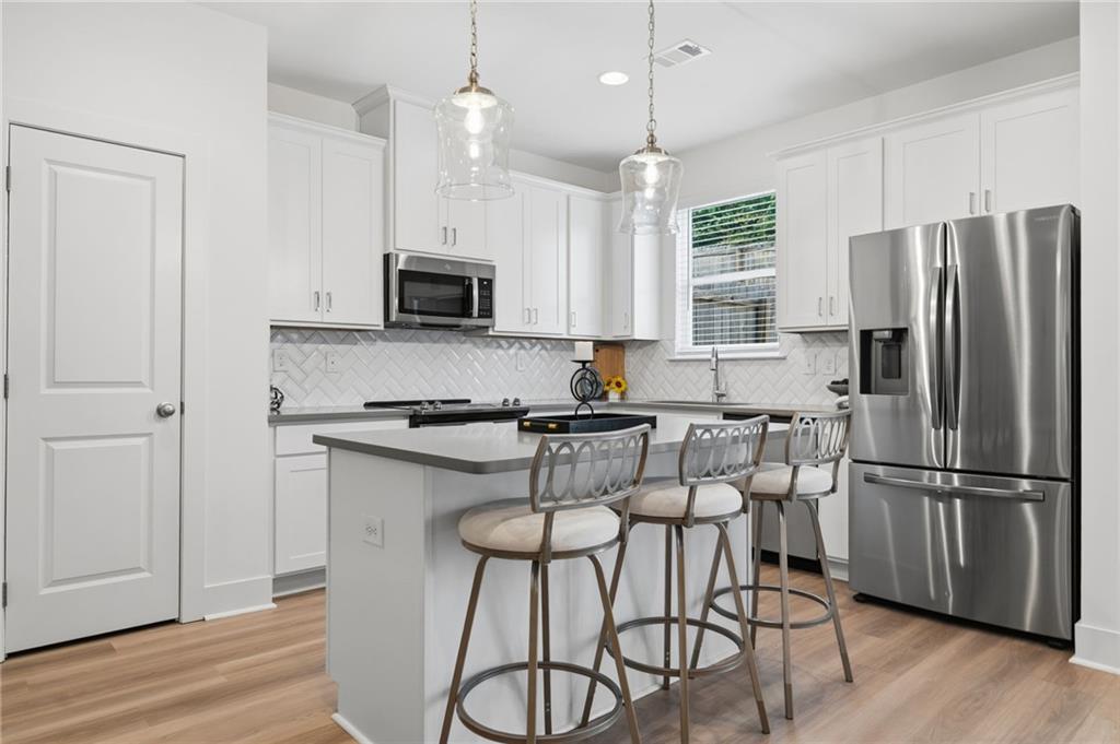 5768 Calle Vista Dr., Lithonia, GA 30058