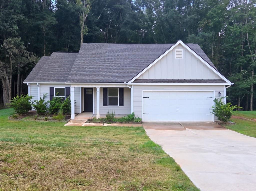 174 Pecan St., Danielsville, GA 30633