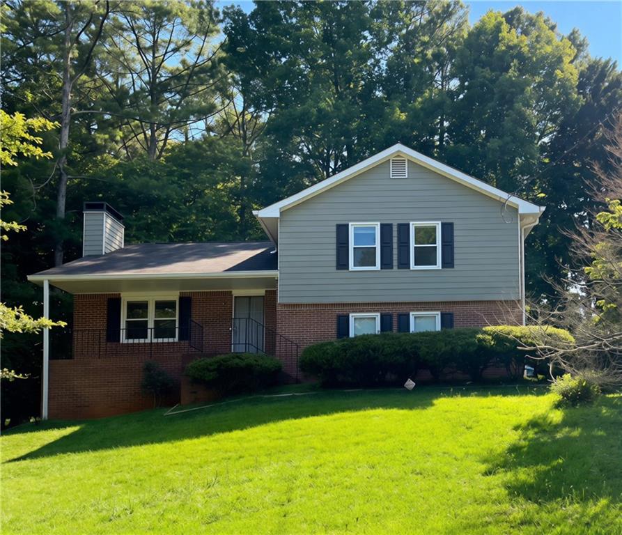 33 Chief Cir., Lawrenceville, GA 30043