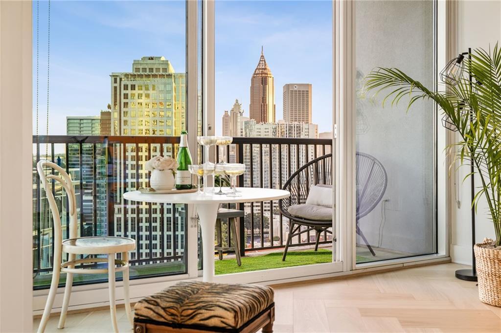 1080 Peachtree St. #2307, Atlanta, GA 30309