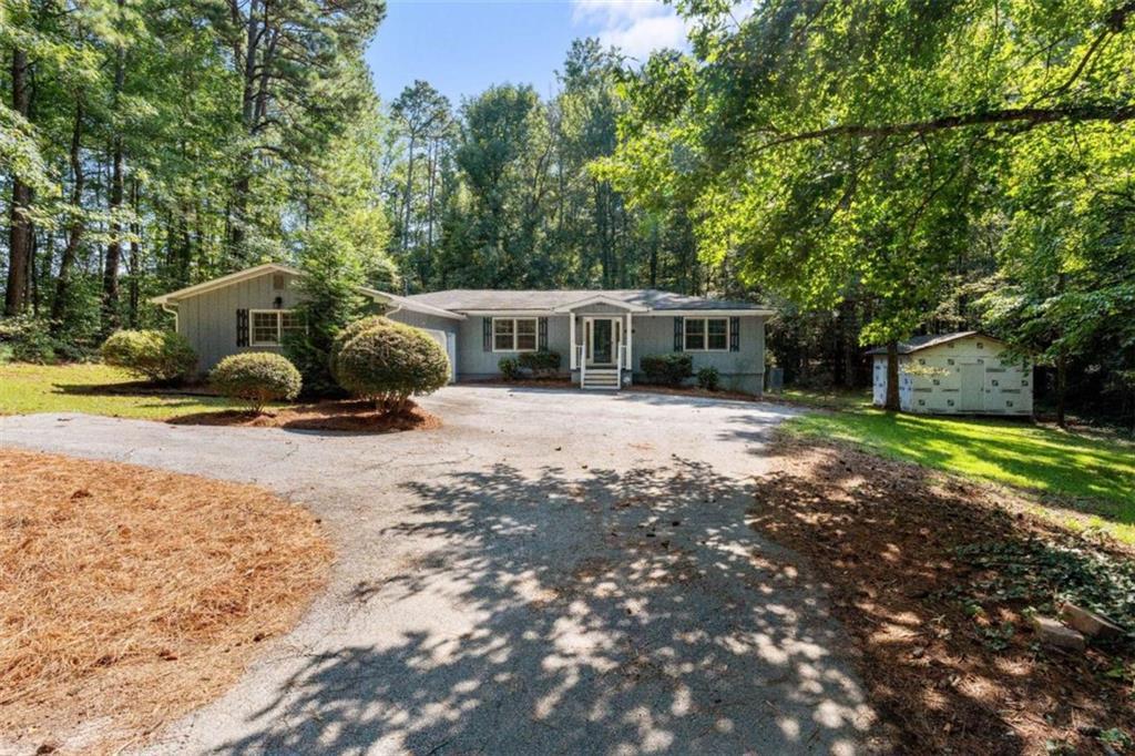 3181 Mckown Rd., Douglasville, GA 30134