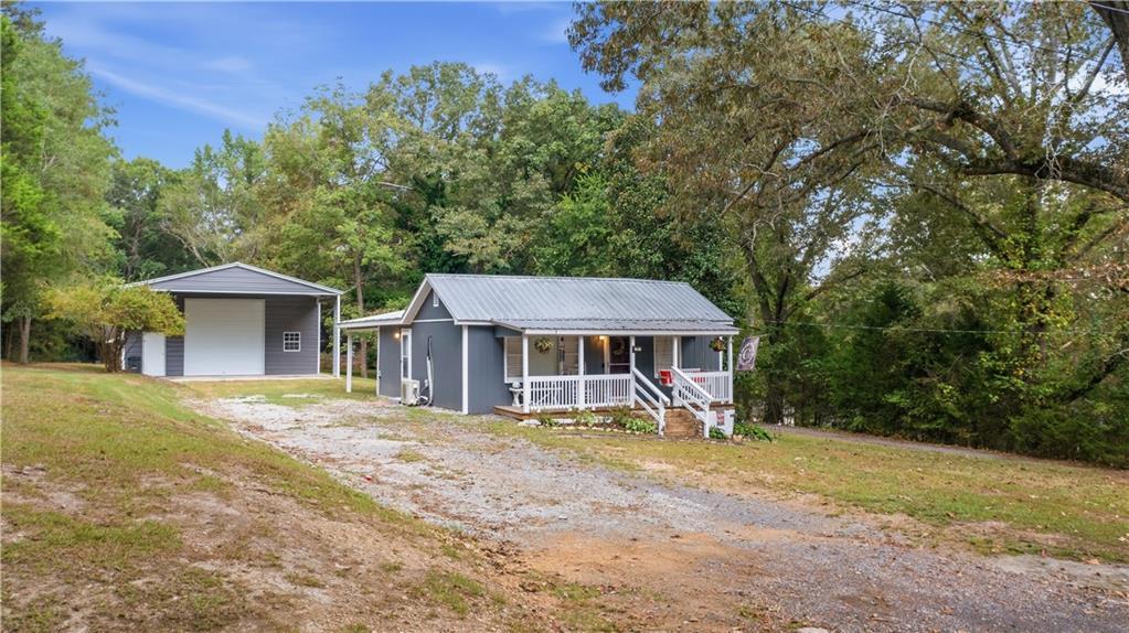 559 Donahoo Rd., Silver Creek, GA 30173