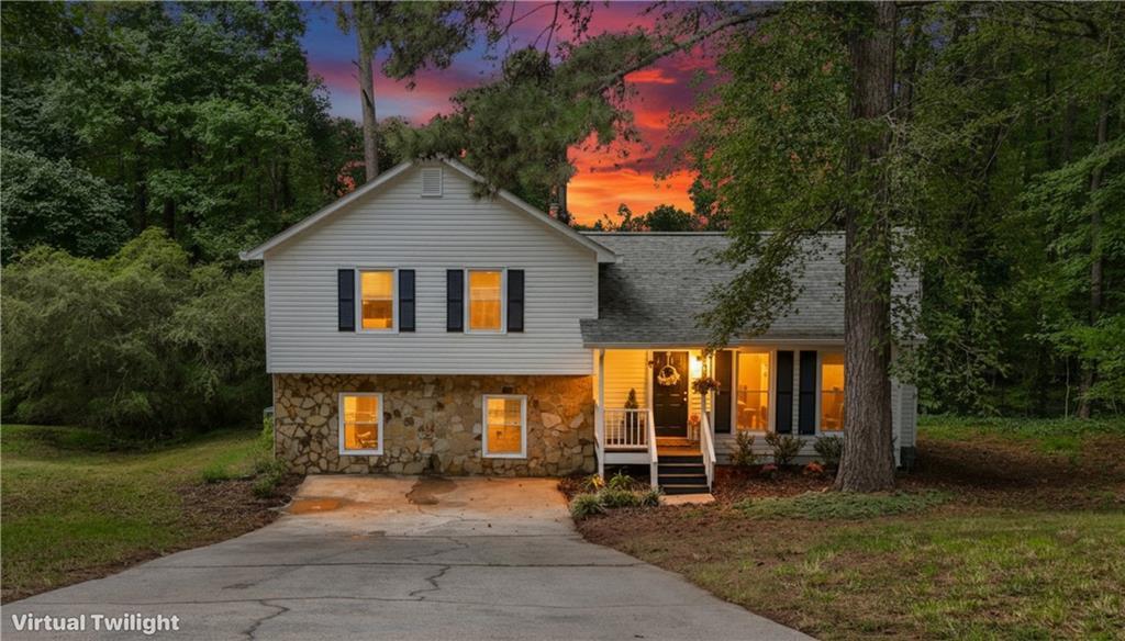 4585 Muirwood Cir., Powder Springs, GA 30127