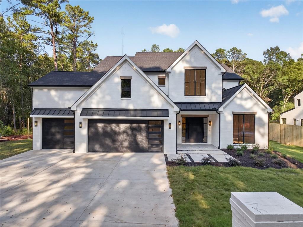 596 Hoke O'kelly Mill Rd., Loganville, GA 30052