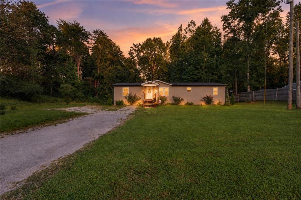 1641 Old Dahlonega Hwy., Dahlonega, GA 30533