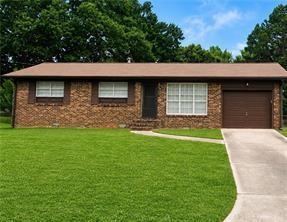1064 Meadowbrook Ln., Conyers, GA 30012