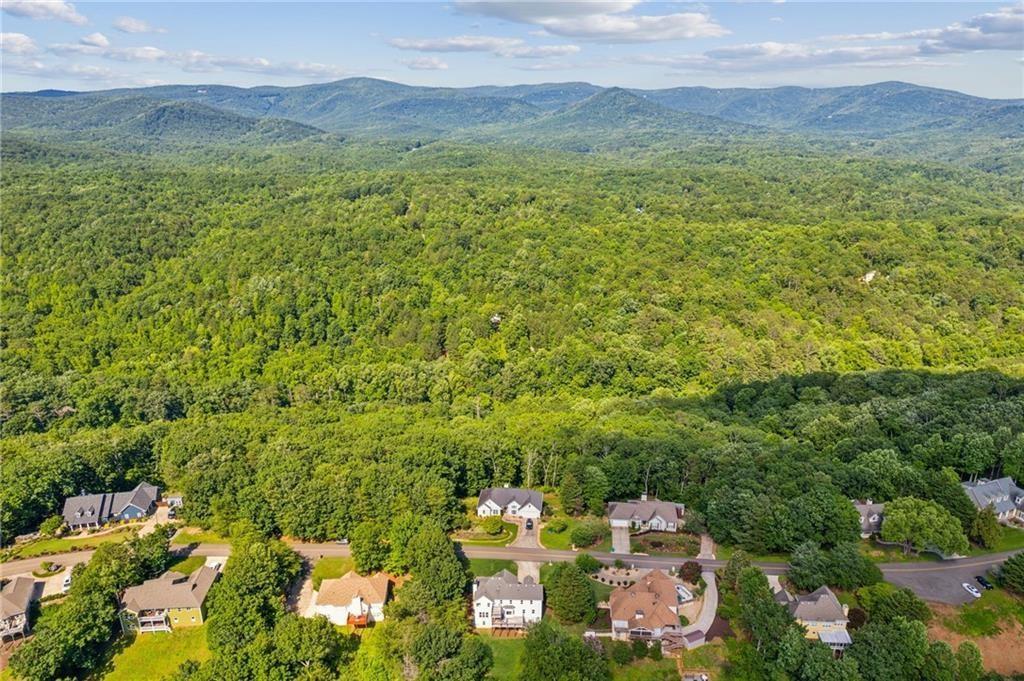 Blackhawk Pl., Jasper, GA 30143